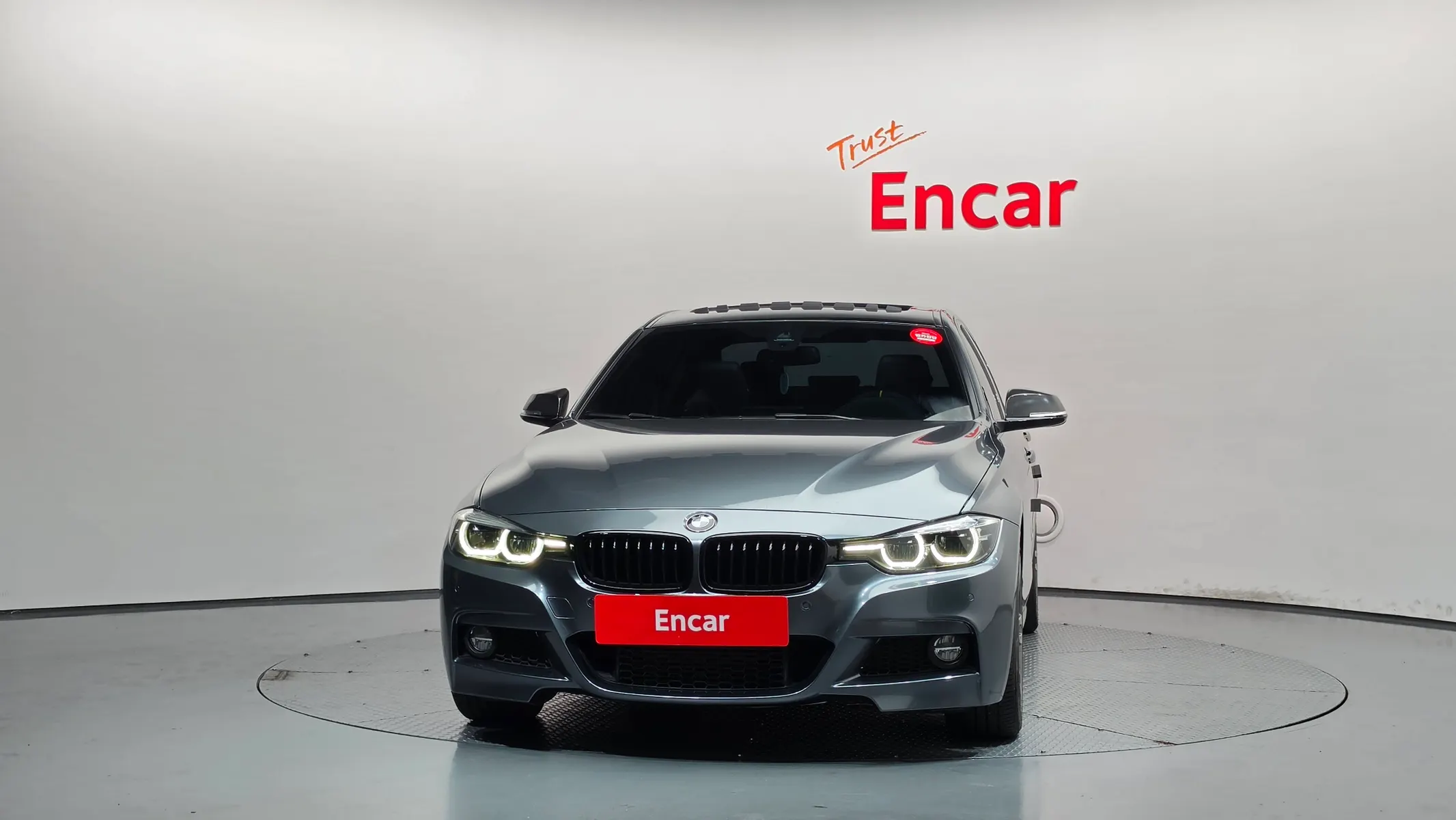 BMW 3 Series (F30) 320i M 2018 3/34