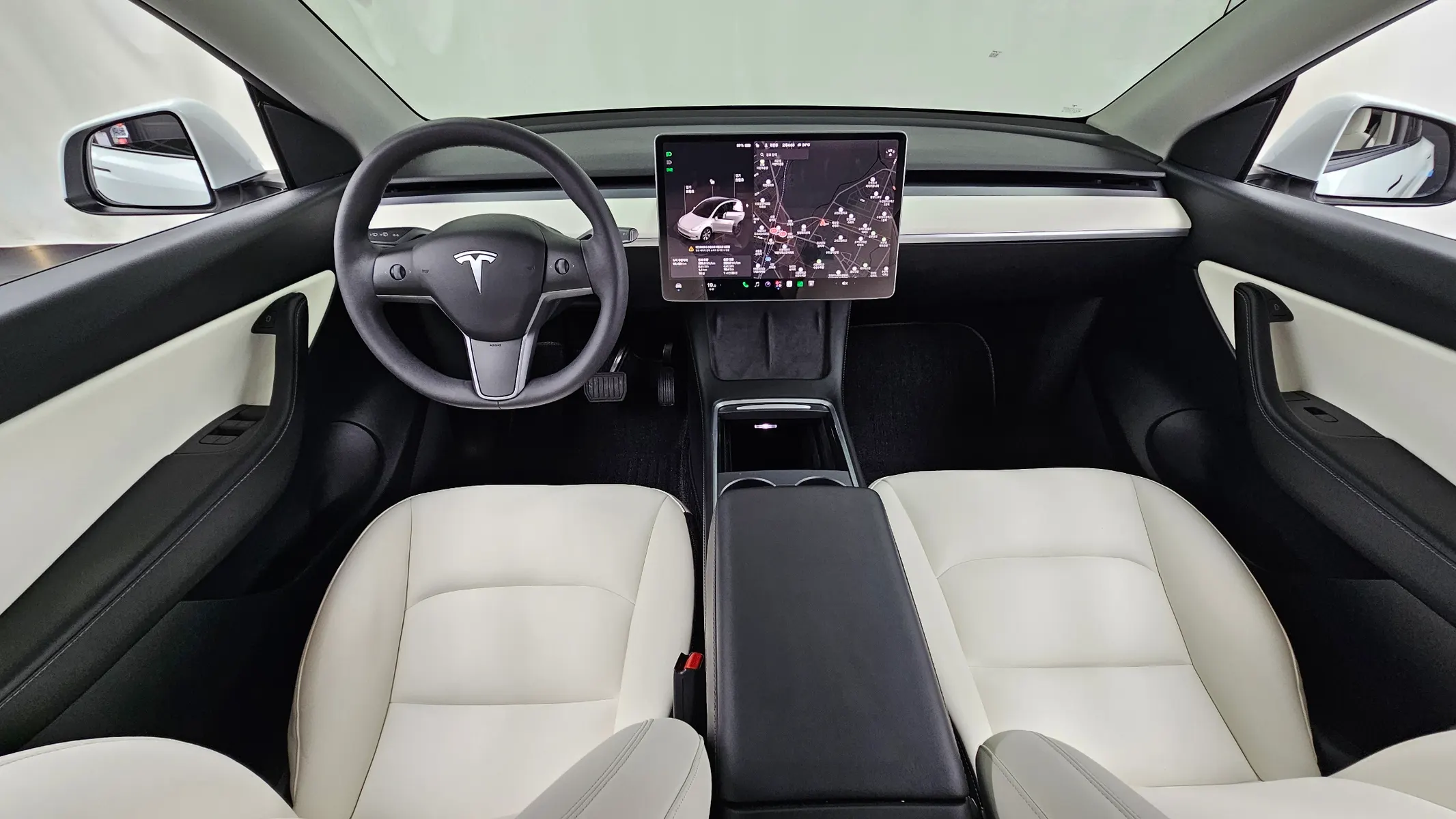 Tesla Y AWD 2022 4/5