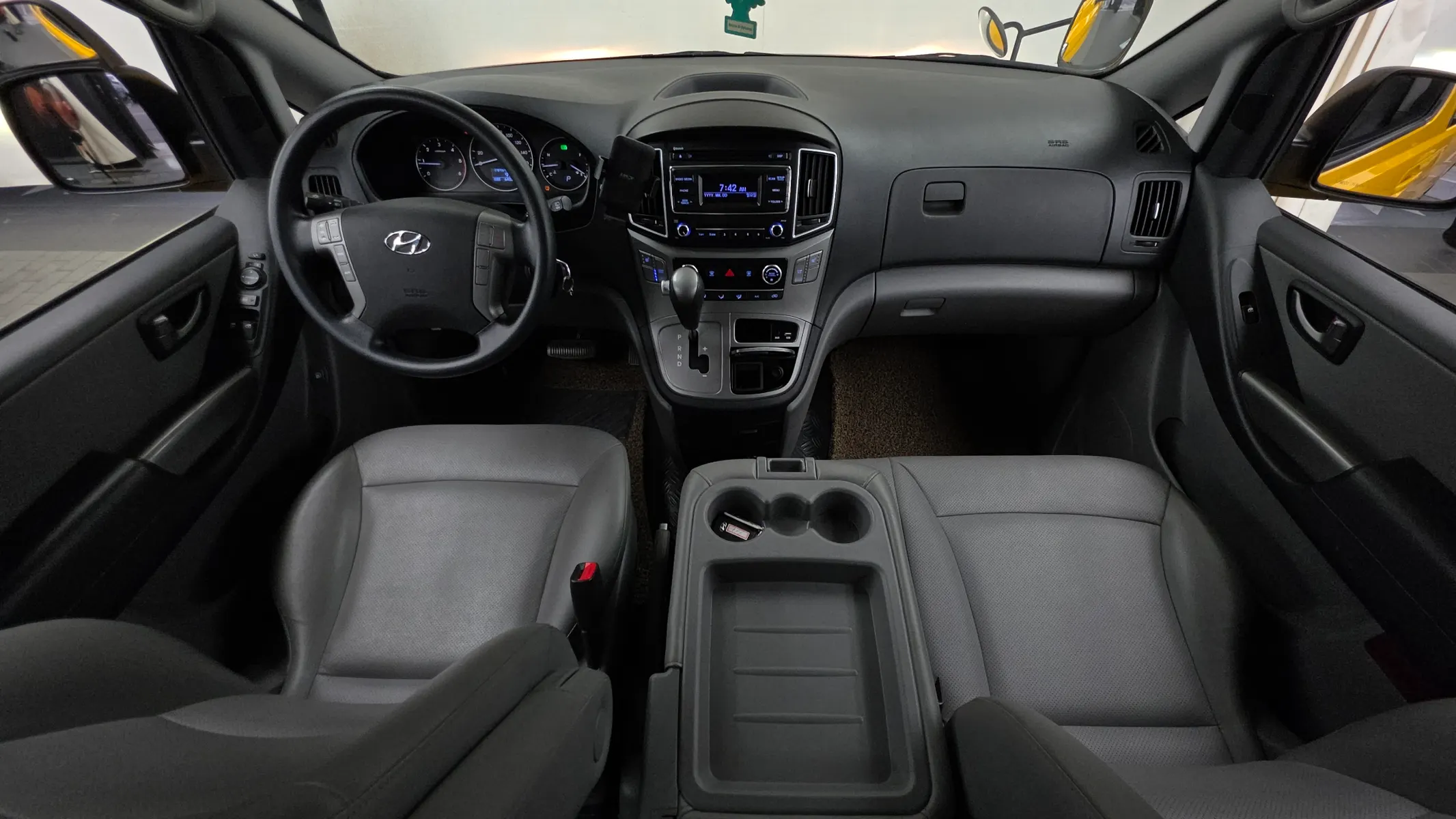 Hyundai Grand Starex 2017 4/5