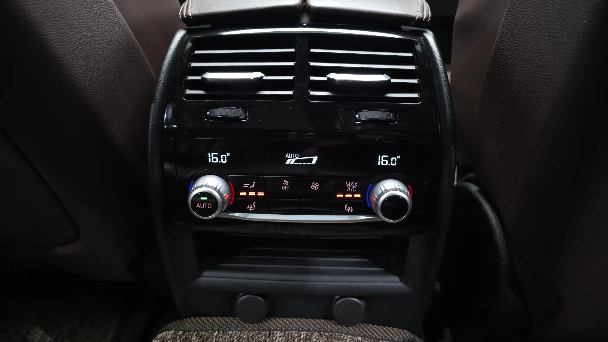BMW 6 Series GT (G32) 620d 2019 32/33