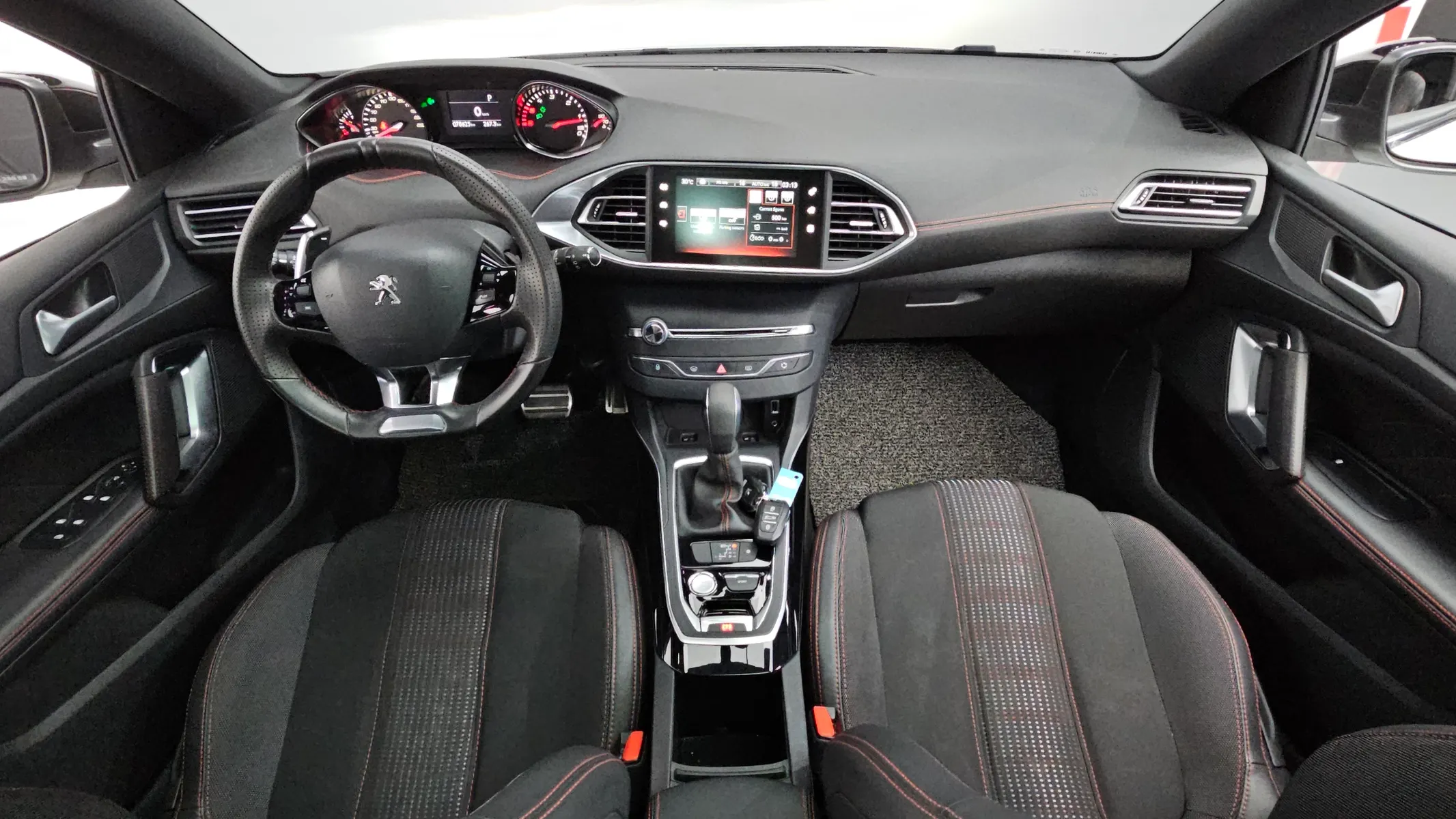 Peugeot 308 2 1.6 BlueHDi GT Line 2018 4/5