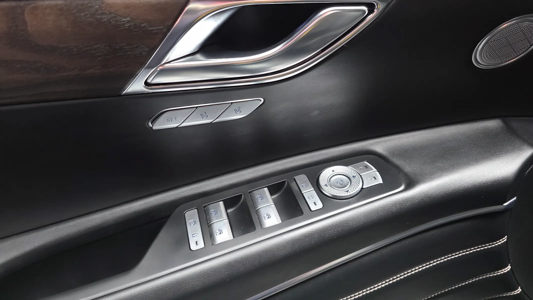 Genesis GV80 3.5T AWD 2020 34/35
