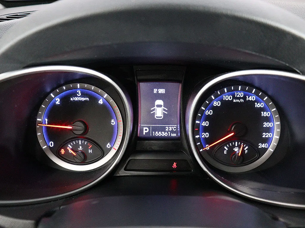 Hyundai DM (e-VGT) 2.0 4WD 2014 4/5