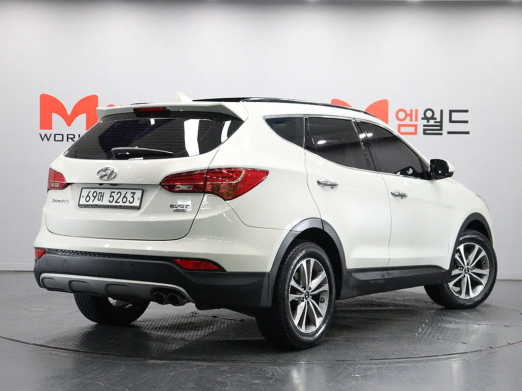 Hyundai DM (e-VGT) 2.0 4WD 2014 2/5