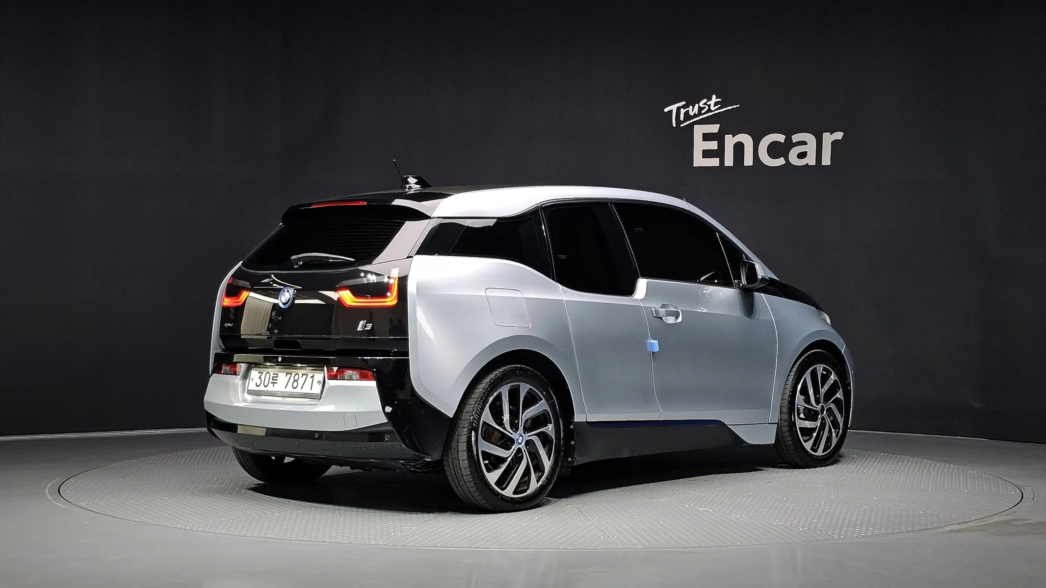 BMW i3 2014 2/21