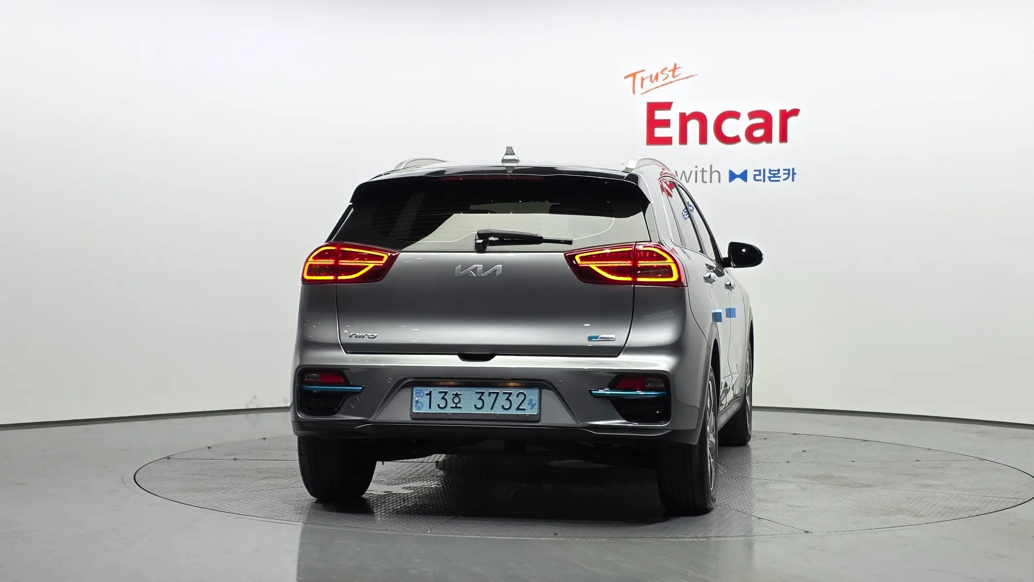 Kia EV 2021 2/5