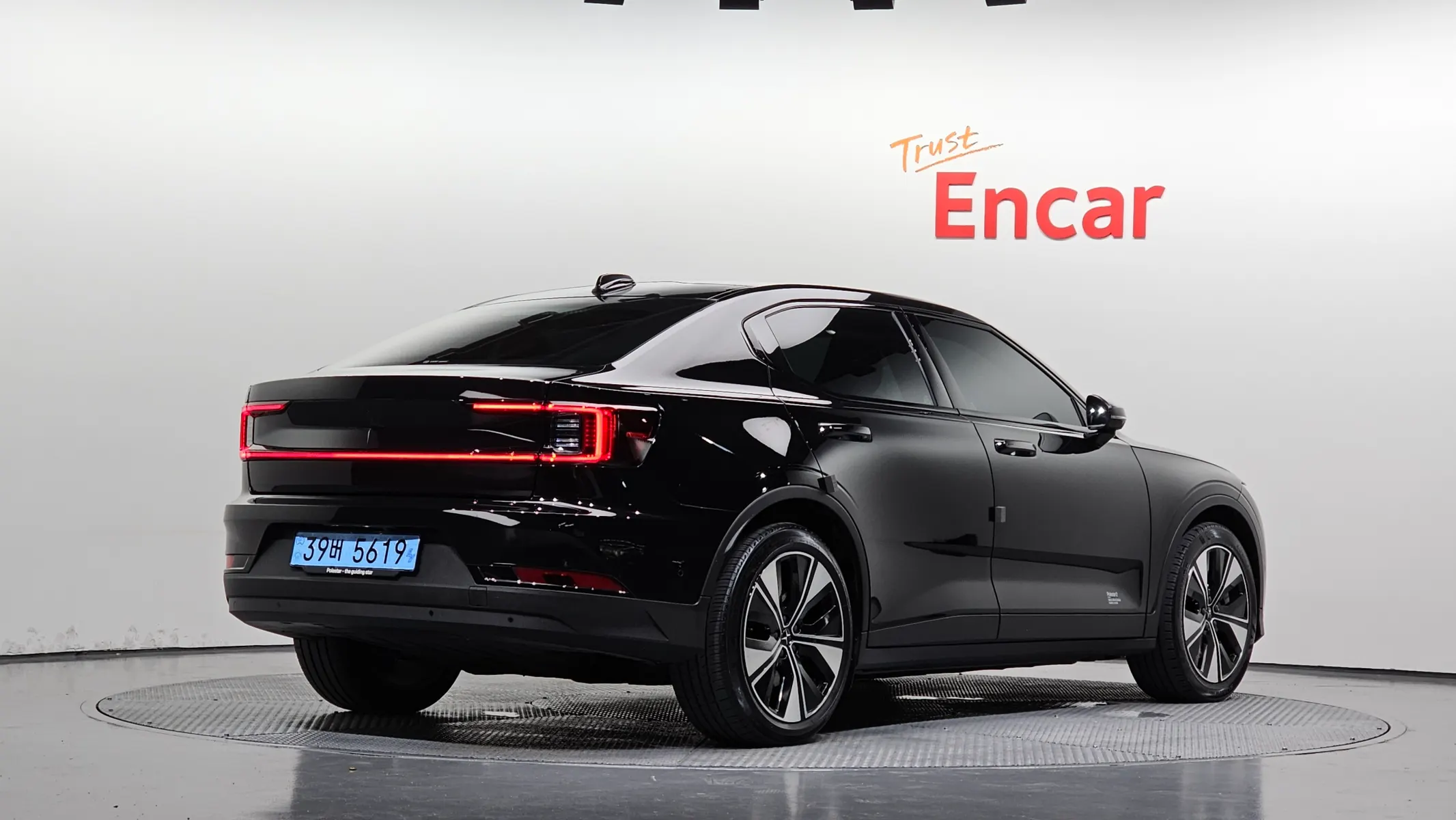 Polestar 2 2022 2/37