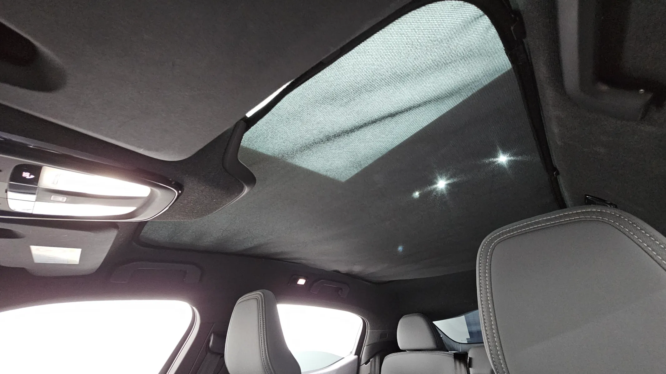 Polestar 2 2022 36/37