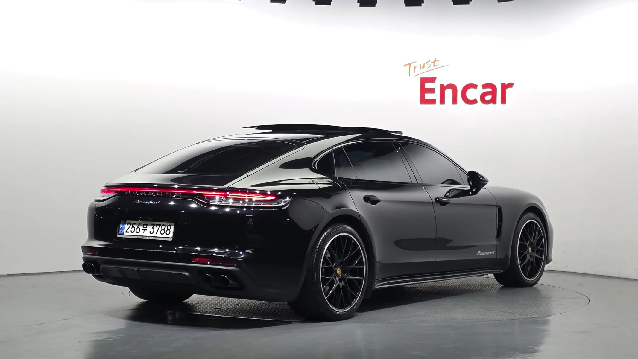 Porsche (971) 2.9 AWD 2021 2/41