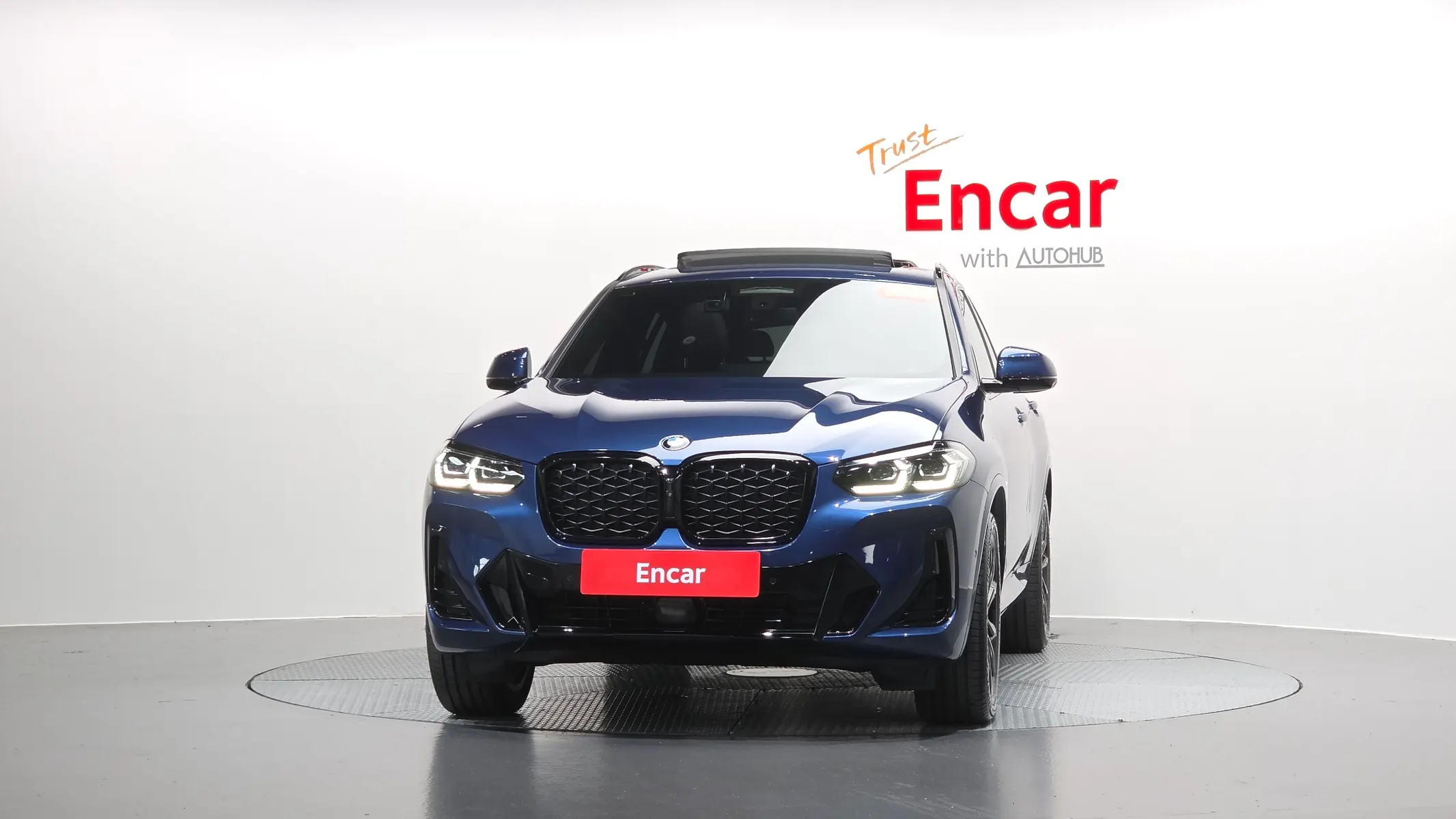 BMW X4 (G02) xDrive20i M 2025 2/33