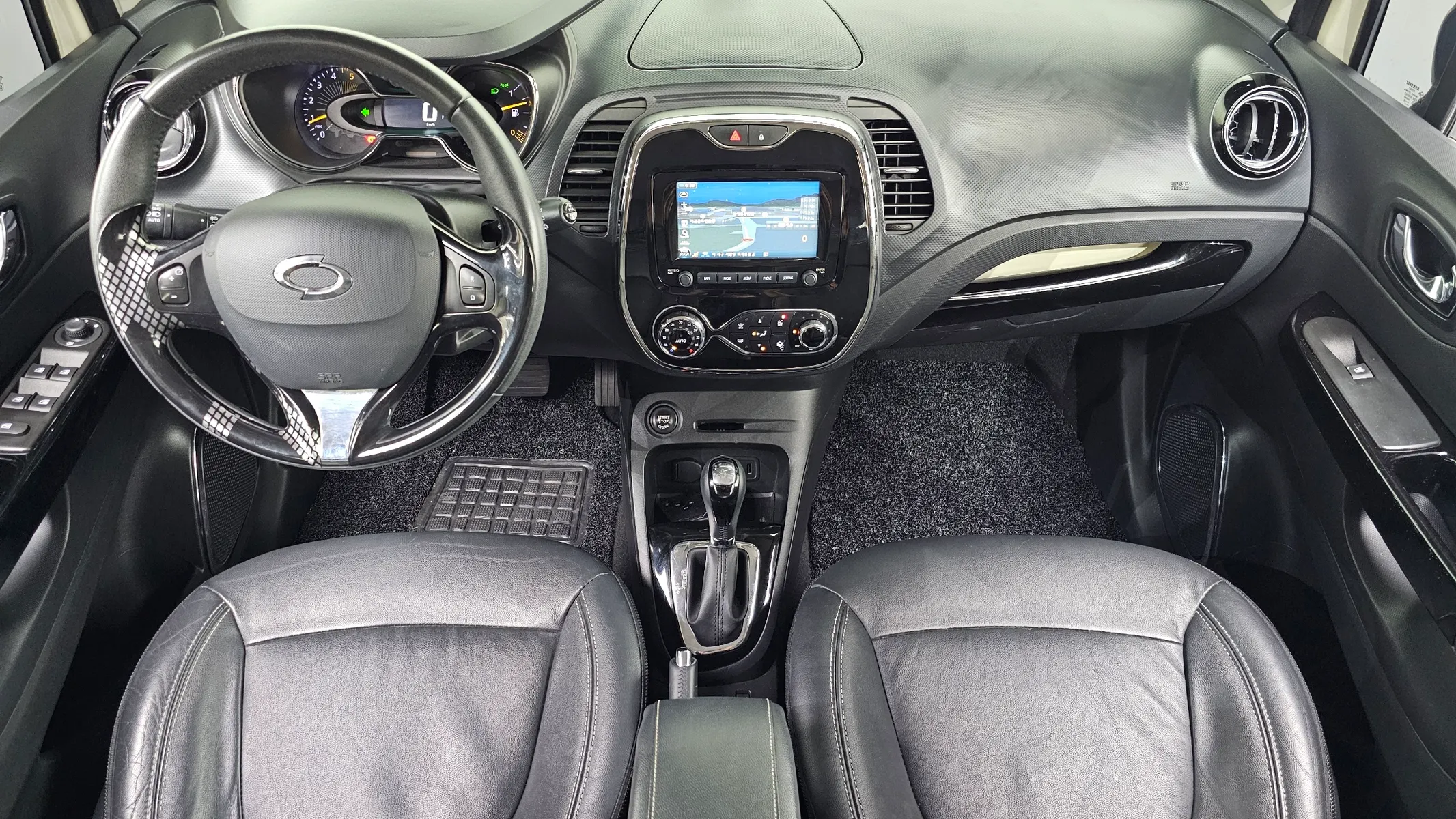 Renault Korea QM3 RE 2015 4/5