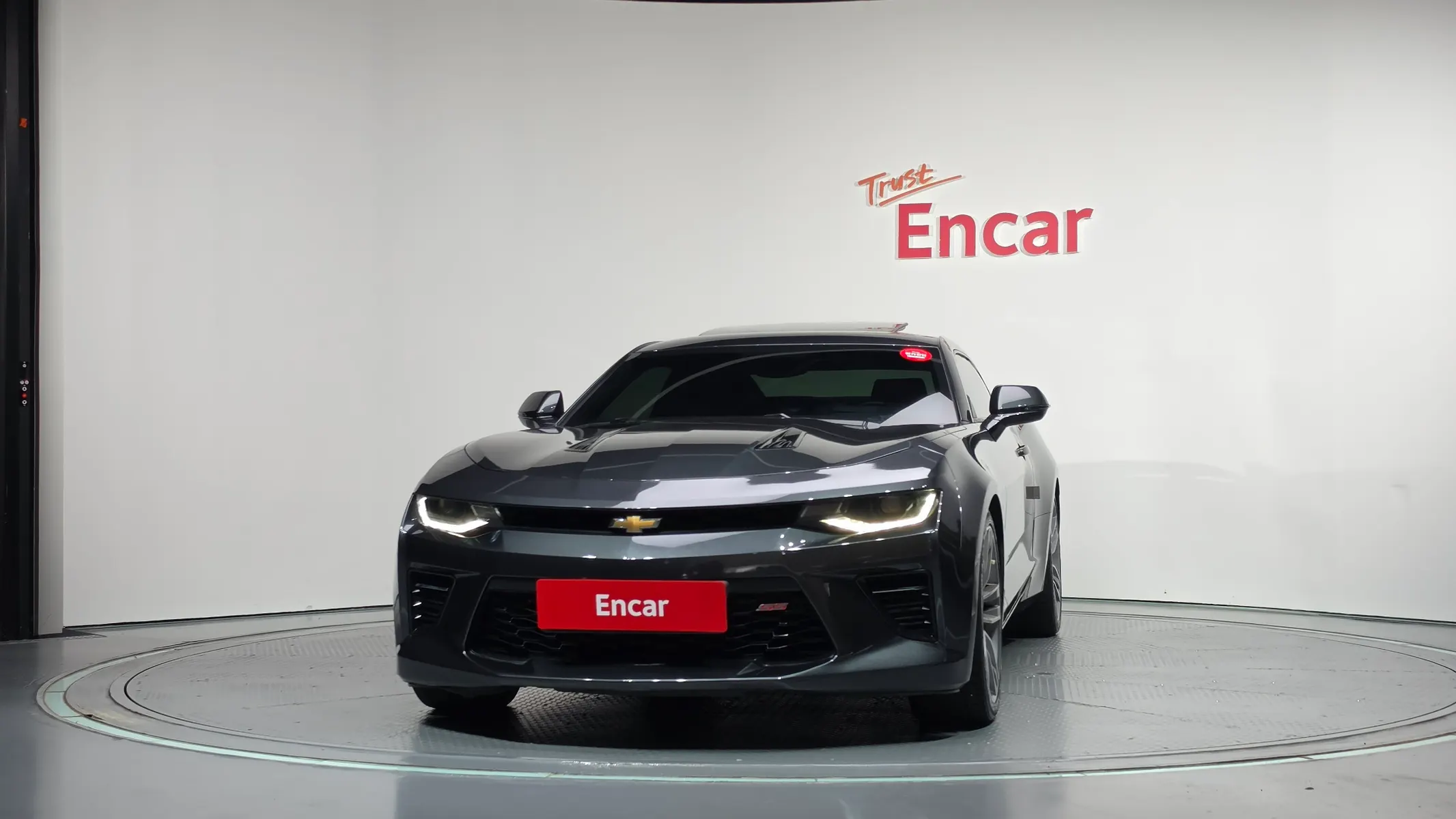 Chevrolet 카마로 SS 6.2 V8 2017 2/5