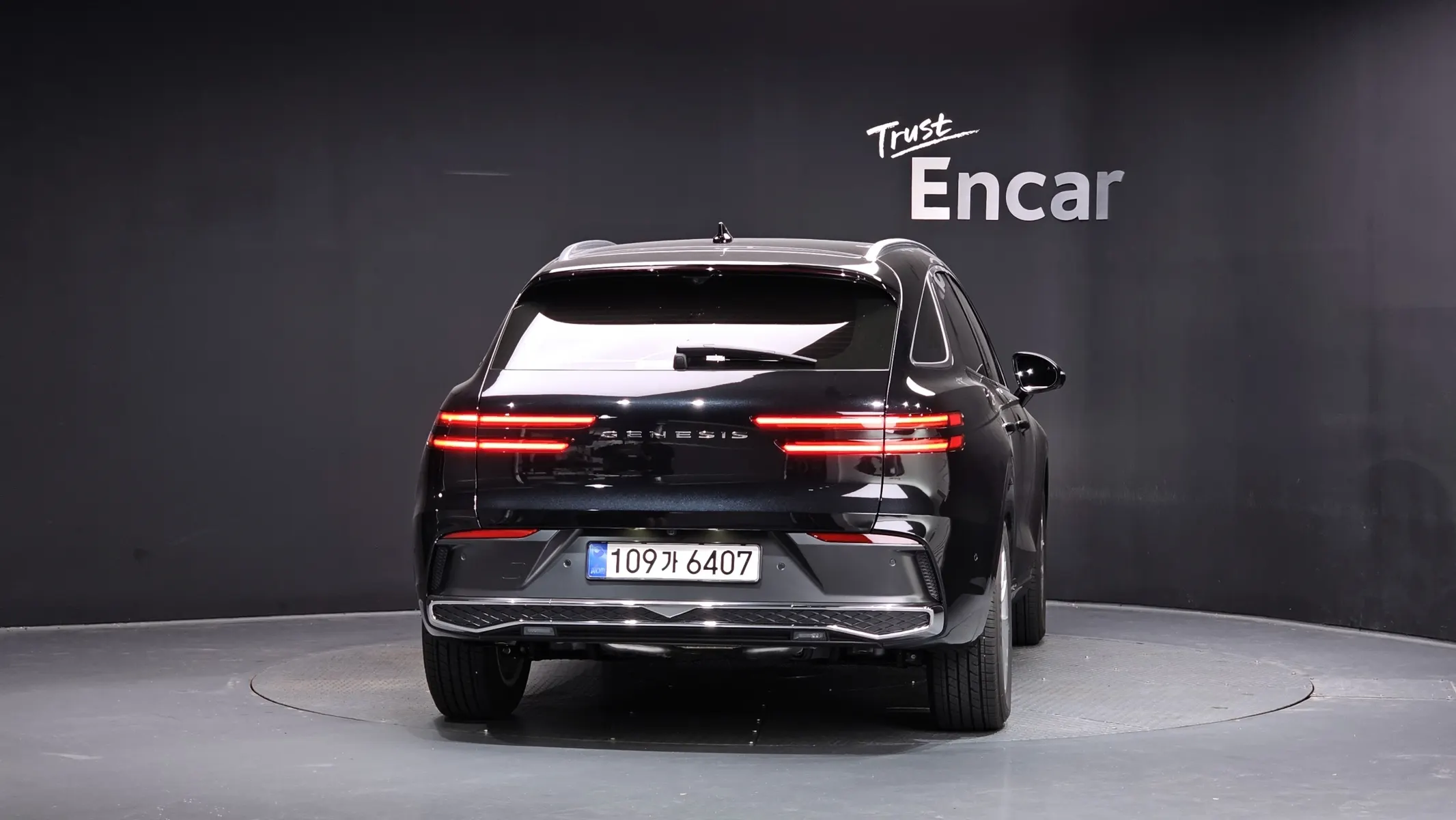 Genesis GV70 2.5T AWD 2025 3/5