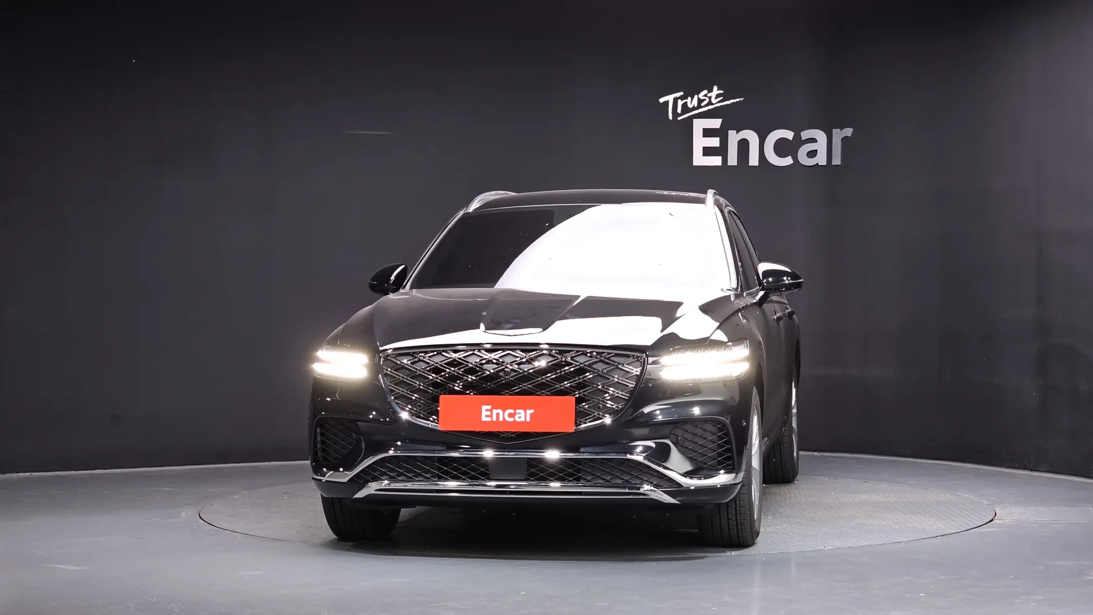 Genesis GV70 2.5T AWD 2025 2/5