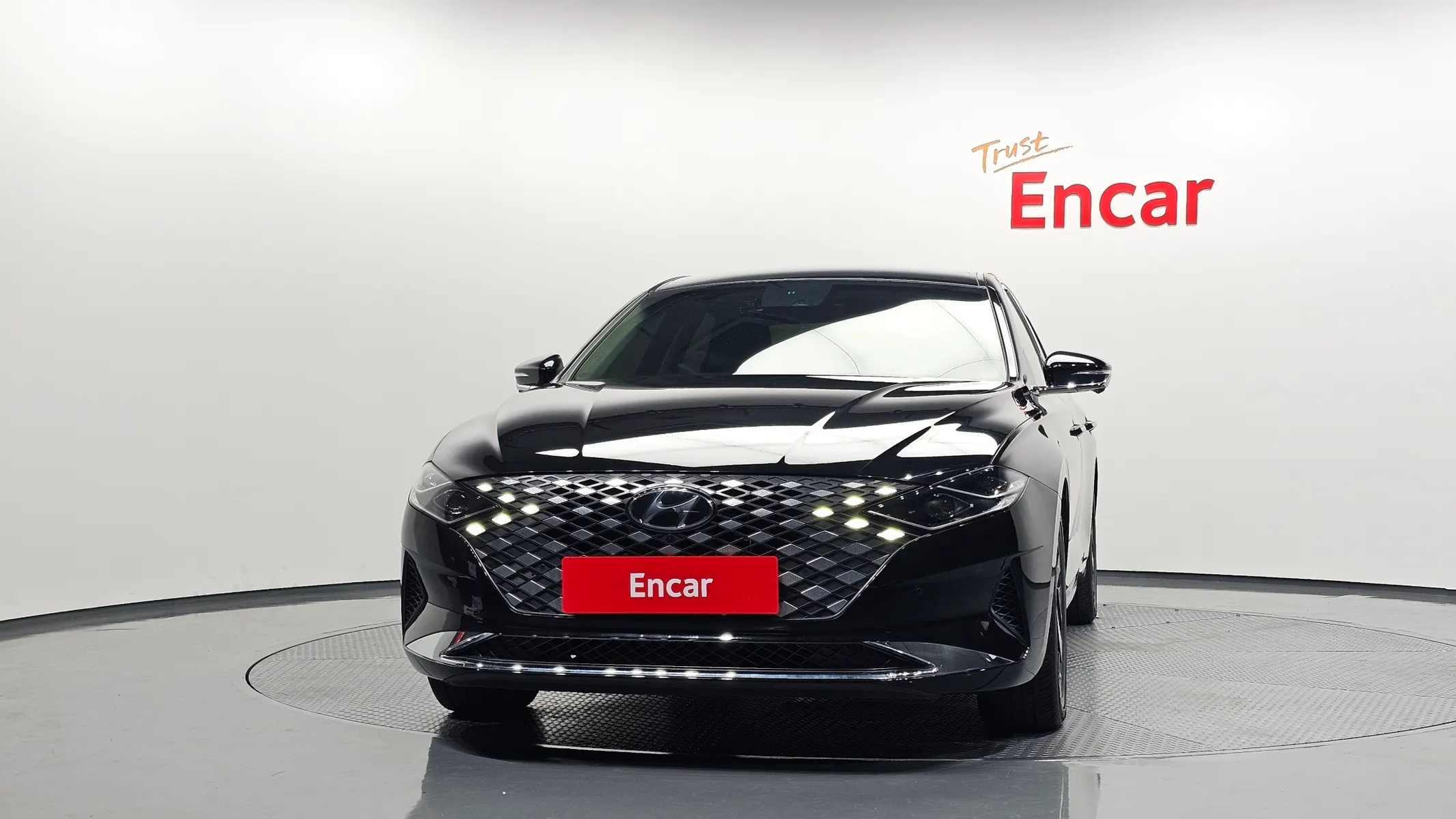 Hyundai IG 2022 3/35