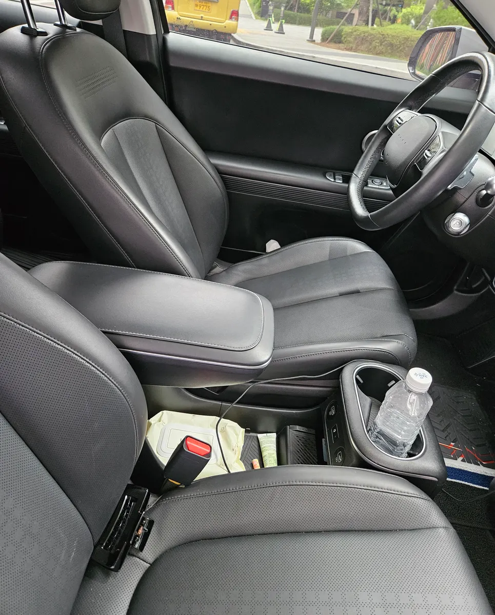 Hyundai Ioniq 5 AWD 2022 4/5