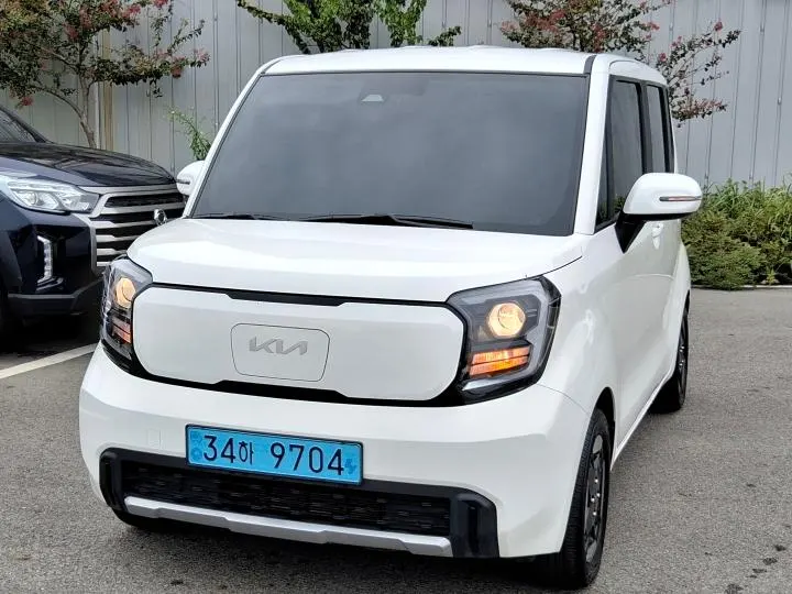 Kia EV 2023 2/5