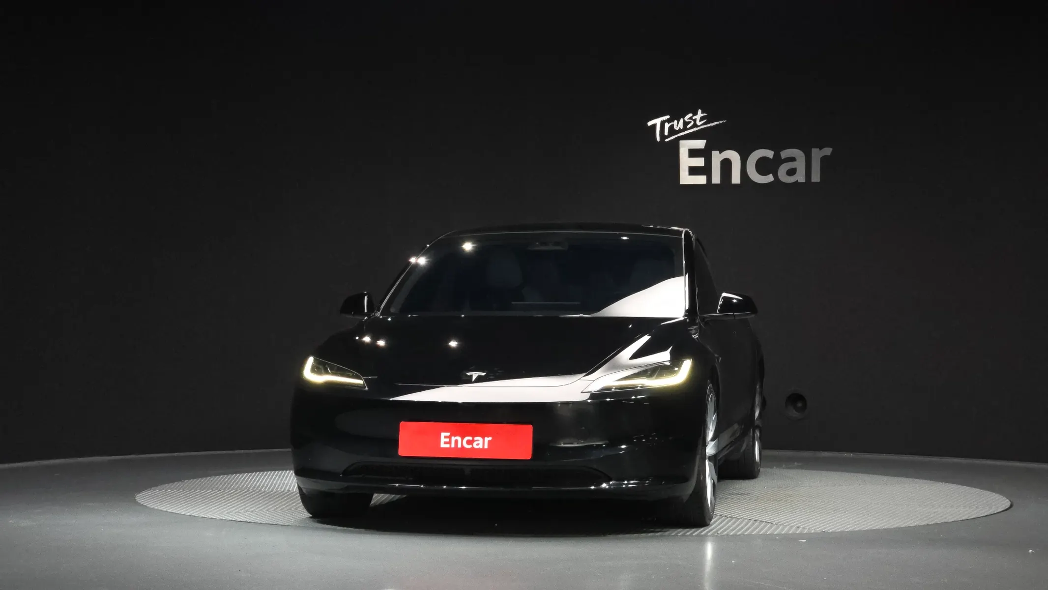 Tesla 3 AWD 2024 2/5