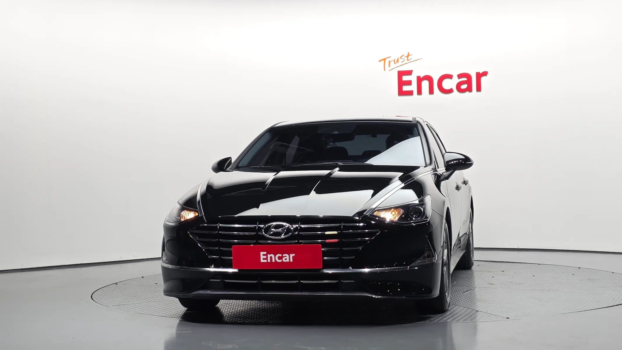 Hyundai (DN8) 2.0 LPG() 2021 3/32