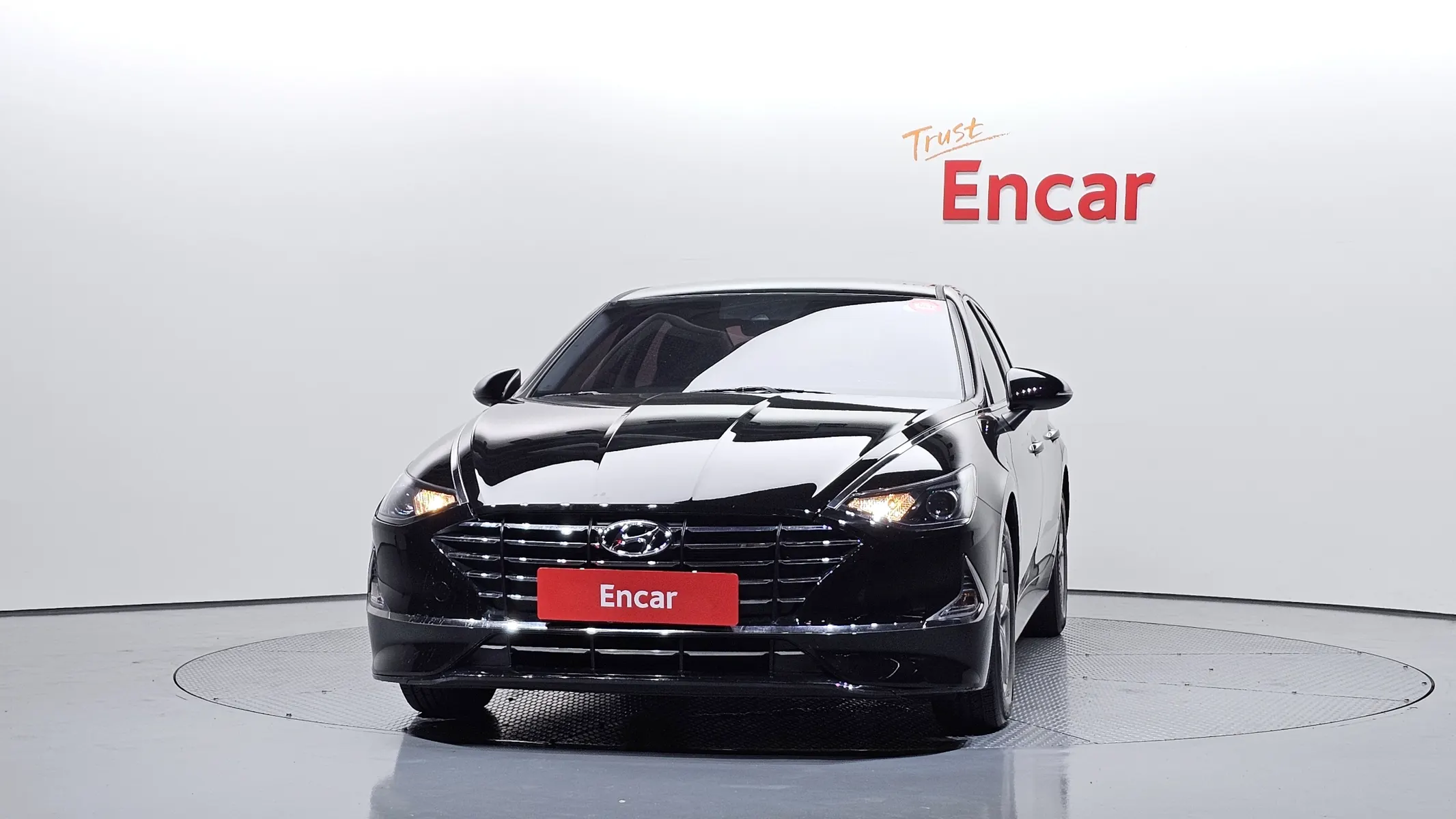 Hyundai (DN8) 2.0 LPG() 2019 2/5