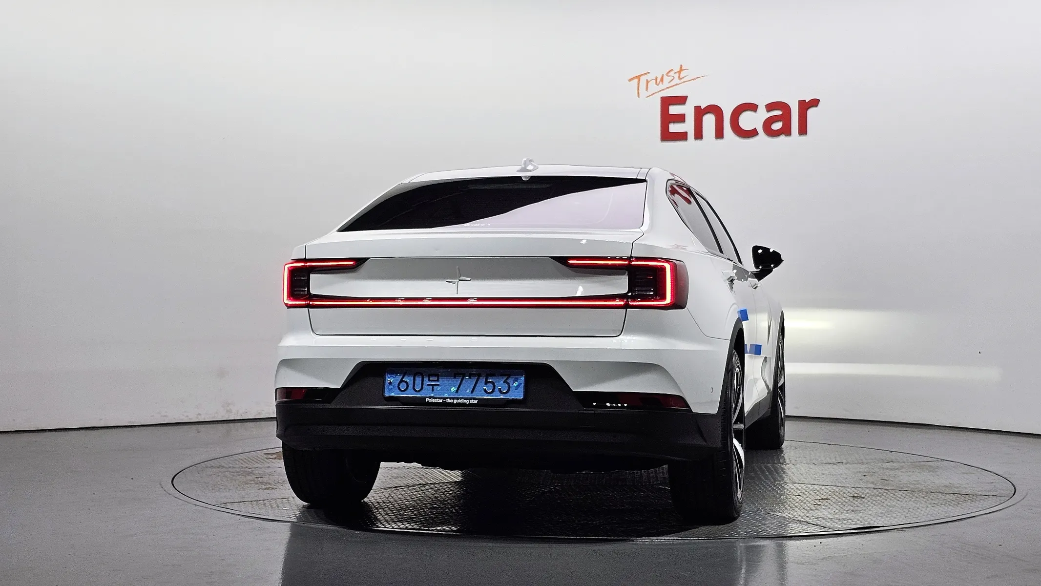 Polestar 2 2022 3/5