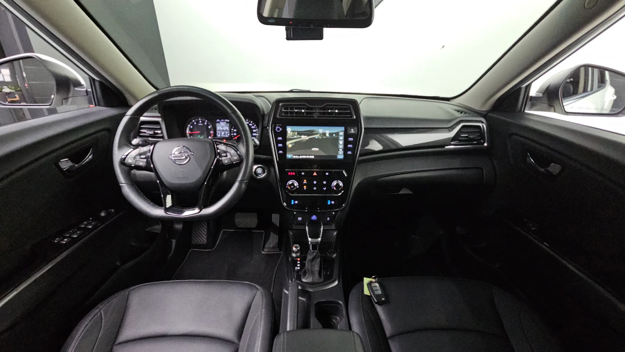 KG Mobility 티볼리 에어 1.5 A3 2WD 2022 4/5