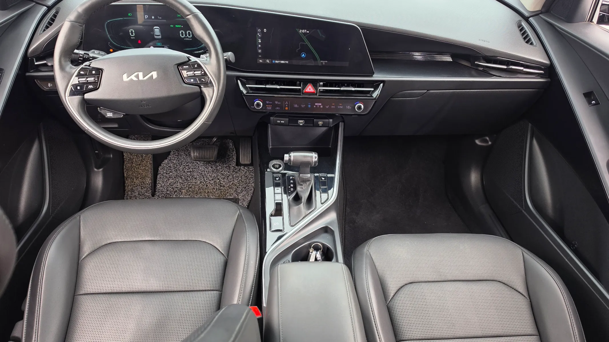Kia 디 니로 2022 4/5
