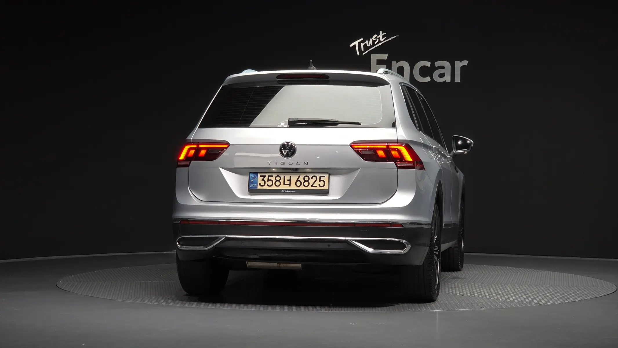 Volkswagen 2 2.0 TDI 2021 3/32