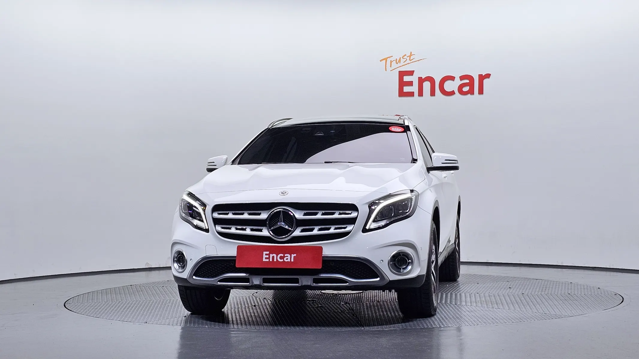Mercedes-Benz GLA-Class X156 GLA220 2019 3/33