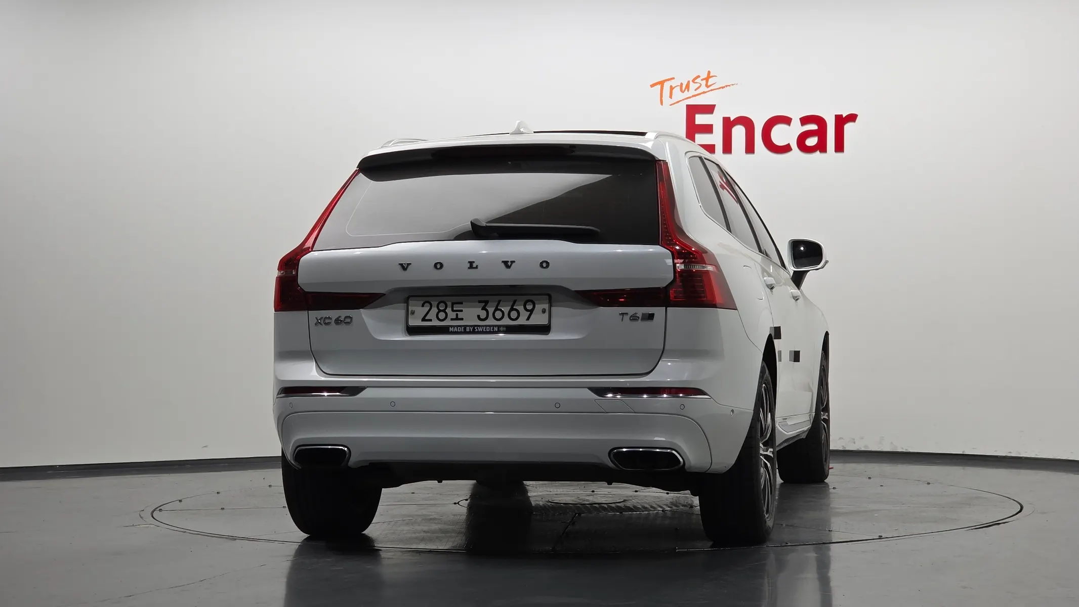 Volvo XC60 2 T6 2018 3/5