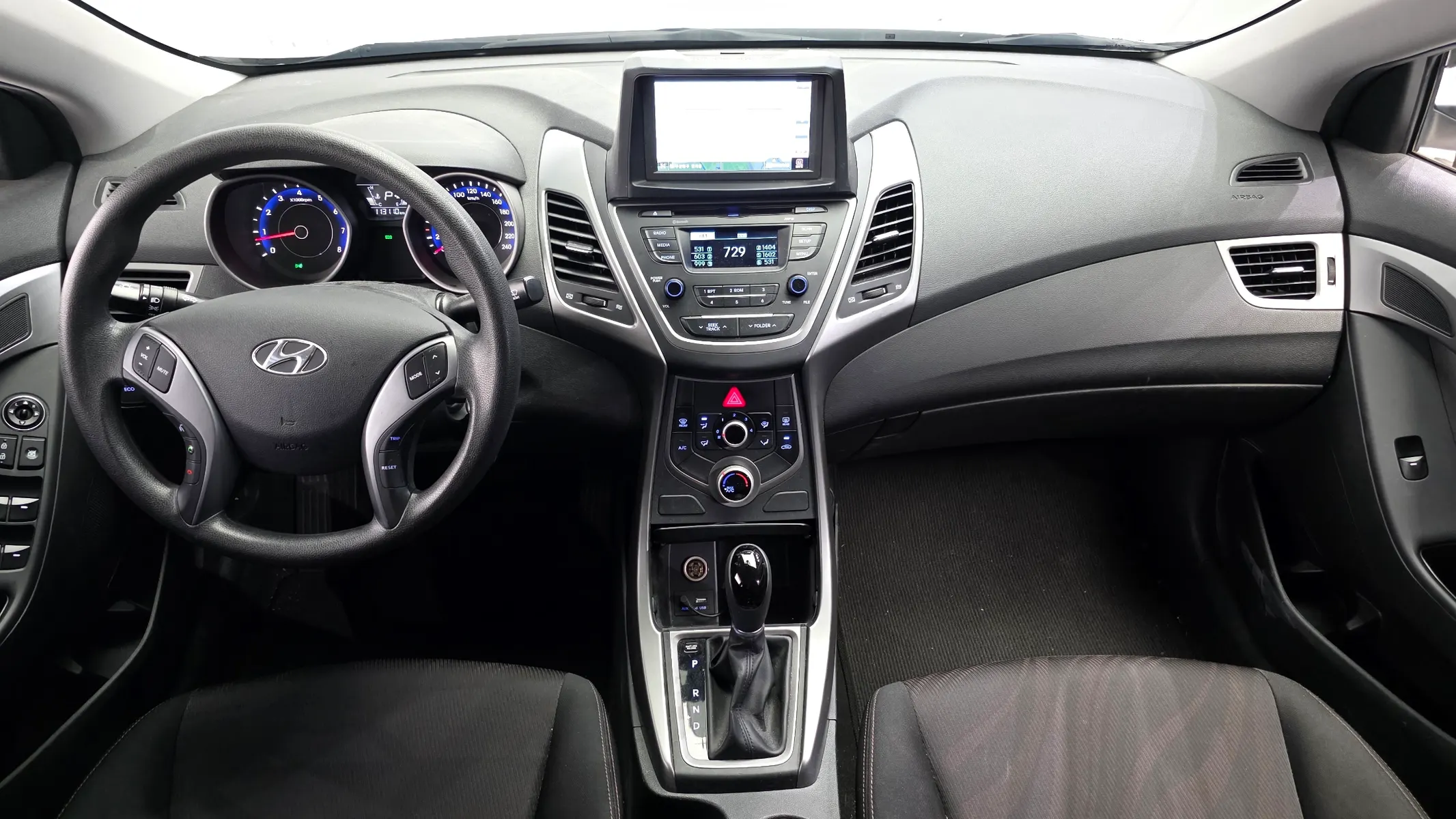 Hyundai 아반떼 1.6 GDi 2015 4/5
