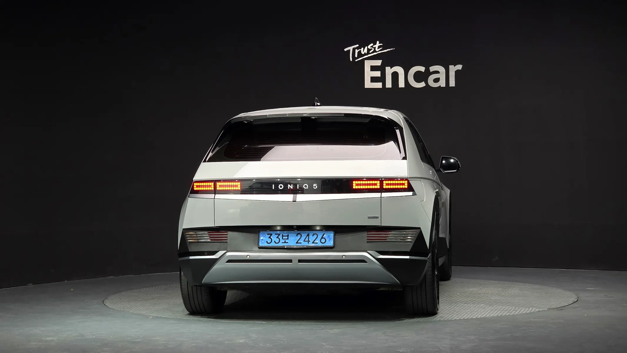 Hyundai Ioniq 5 AWD 2021 3/5