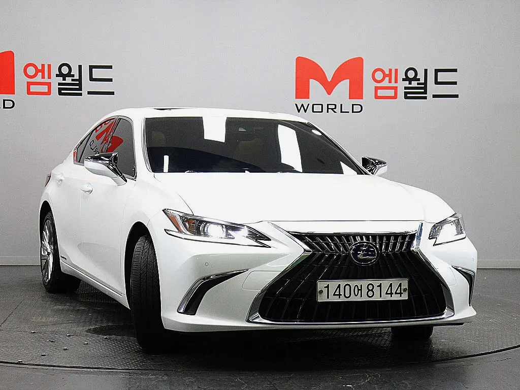 Lexus ES300h 7 2021 3/21