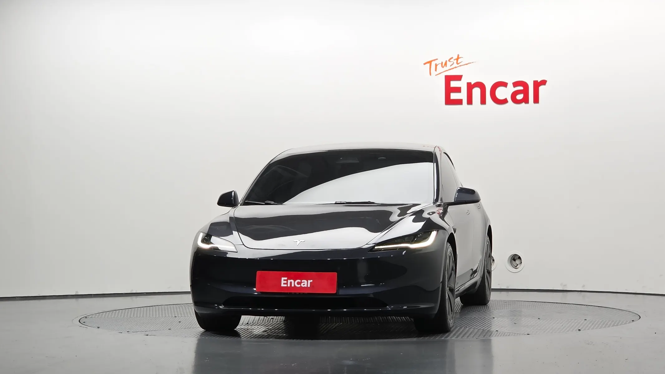 Tesla 3 AWD 2024 3/33