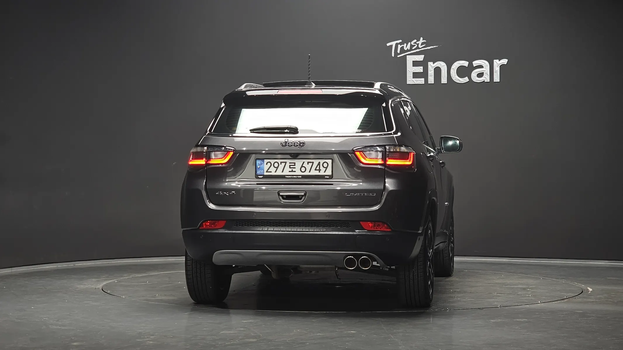 Jeep 2 2.4 AWD 2022 3/5