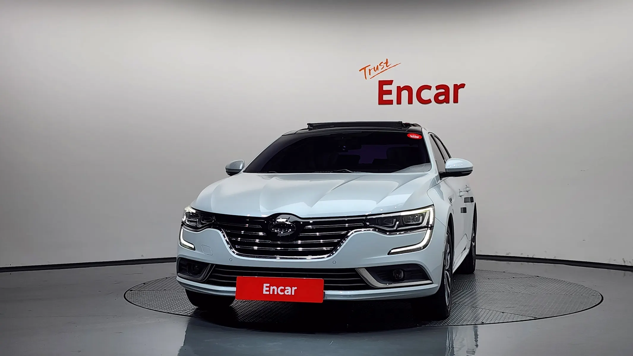 Renault Korea SM6 2.0 GDe RE 2017 2/5