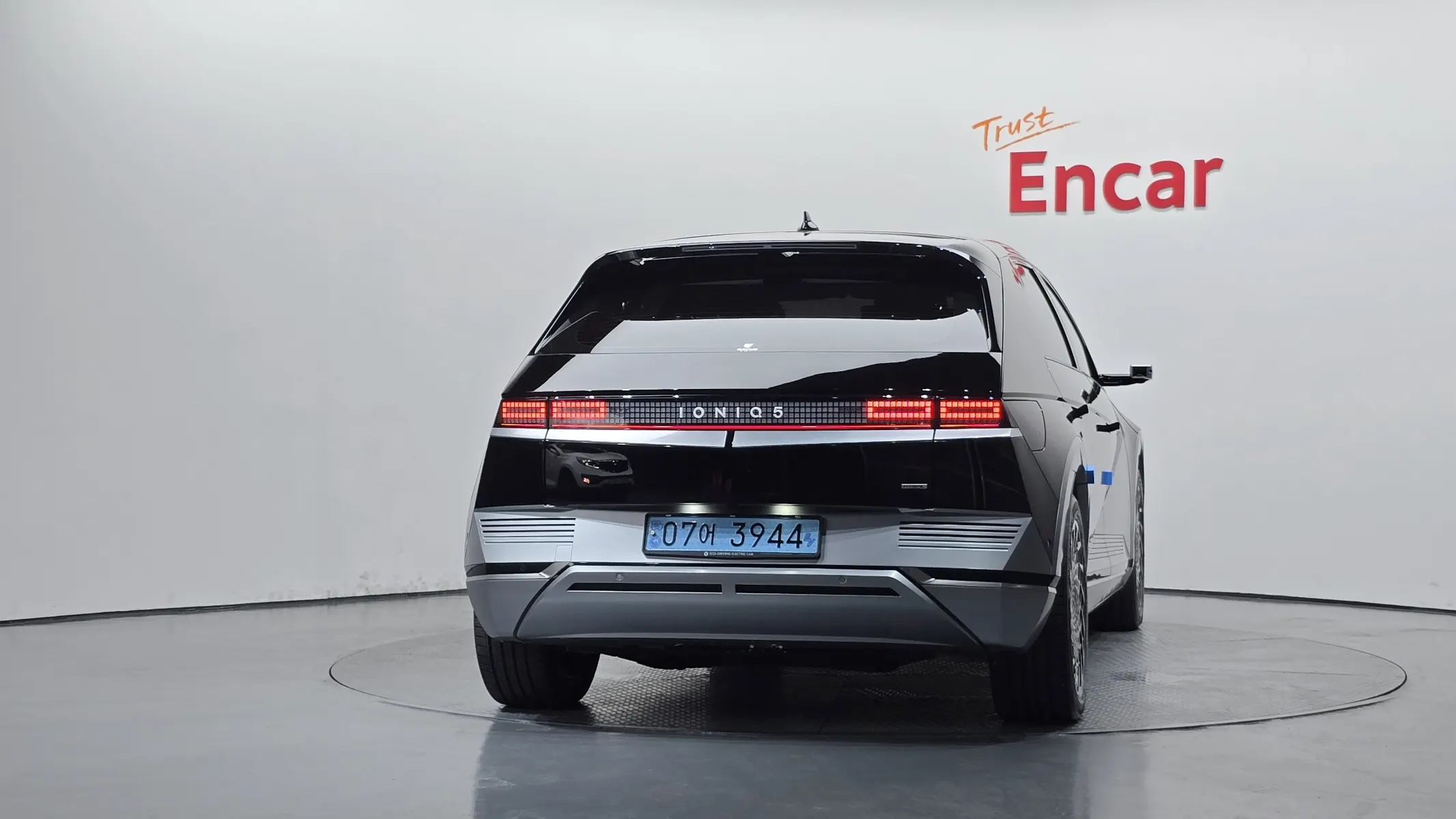 Hyundai Ioniq 5 AWD 2022 3/5