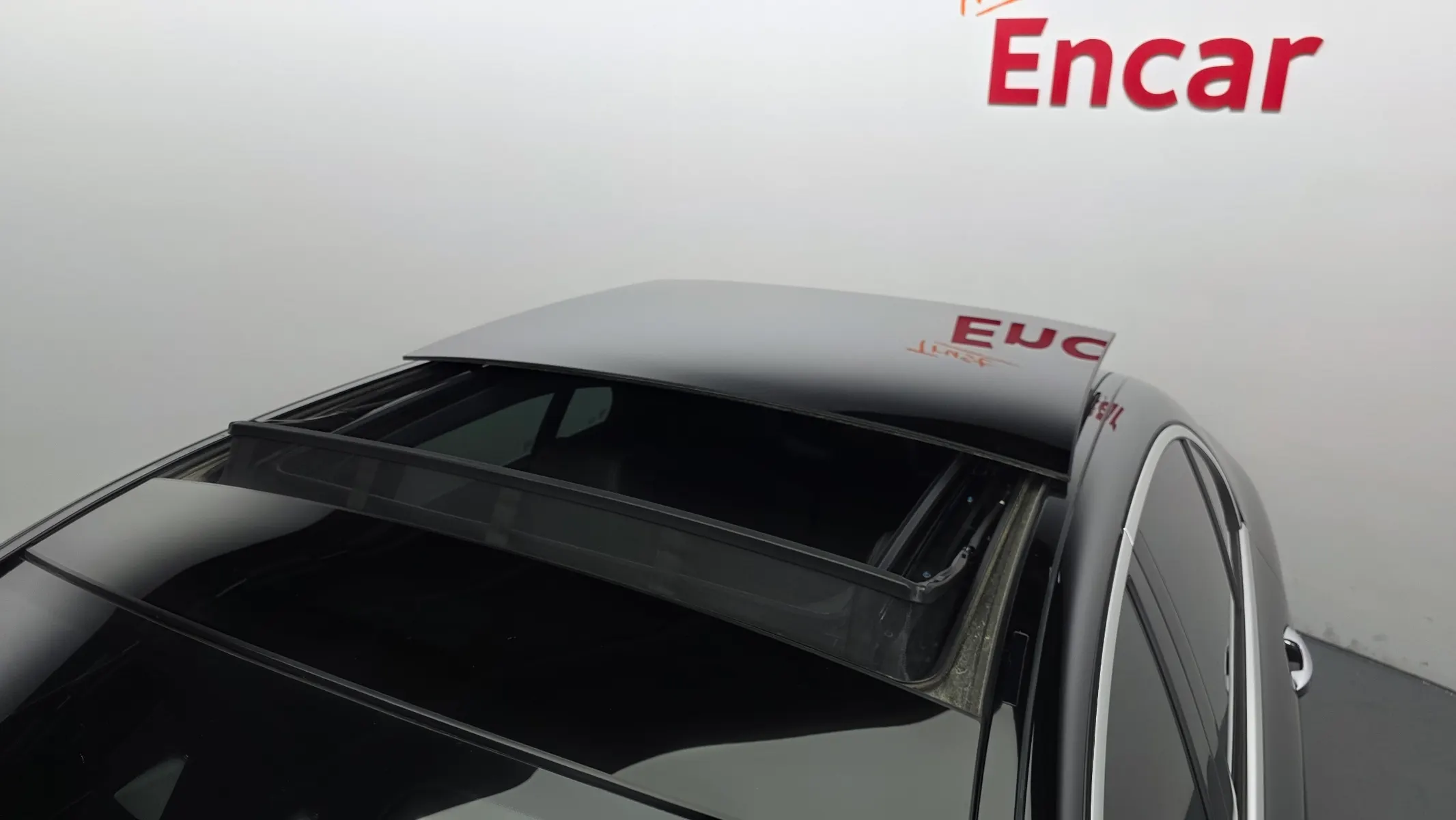 Mercedes-Benz E-Class W213 E53 AMG 4MATIC+ 2021 37/38
