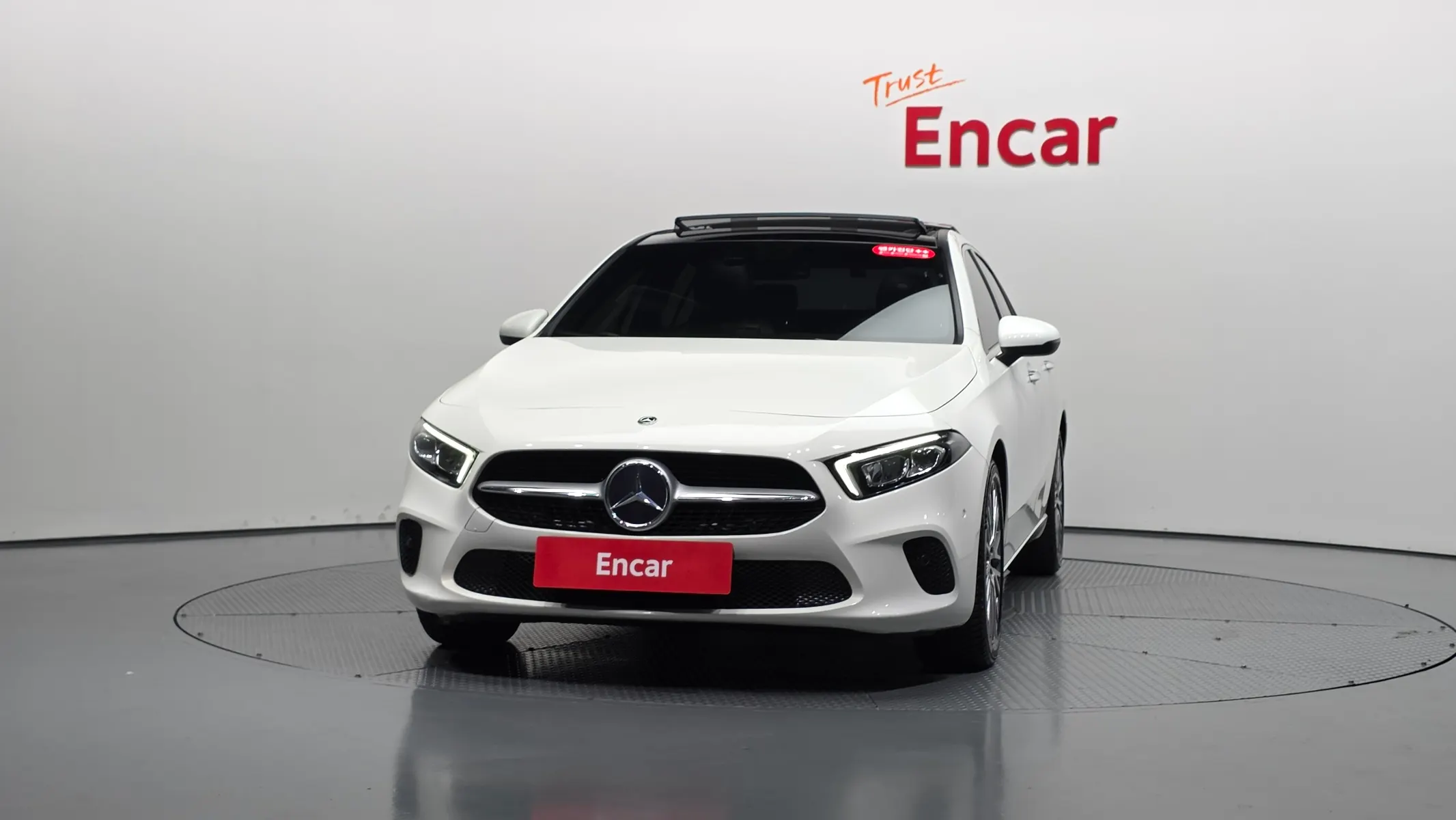 Mercedes-Benz A-Class W177 A250 4MATIC 2021 2/32