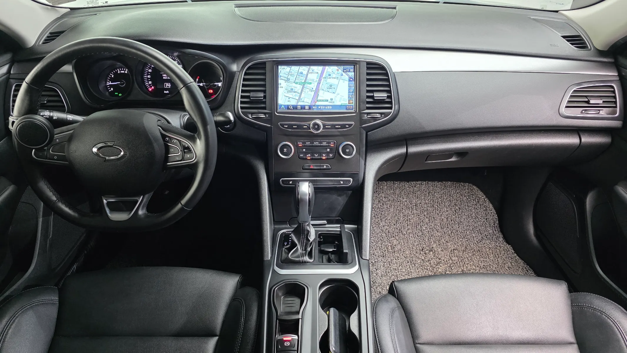 Renault Korea SM6 2.0 LPe SE () 2019 4/5