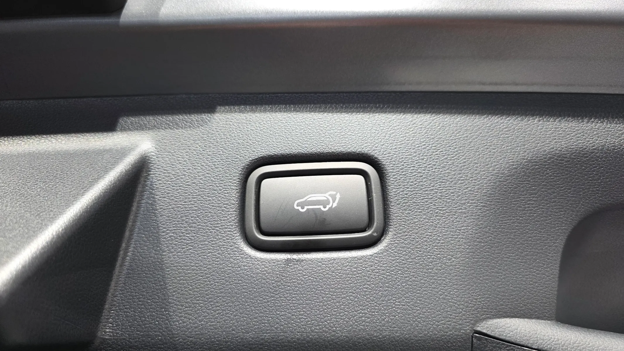 Hyundai (NX4) 2WD 2023 40/41