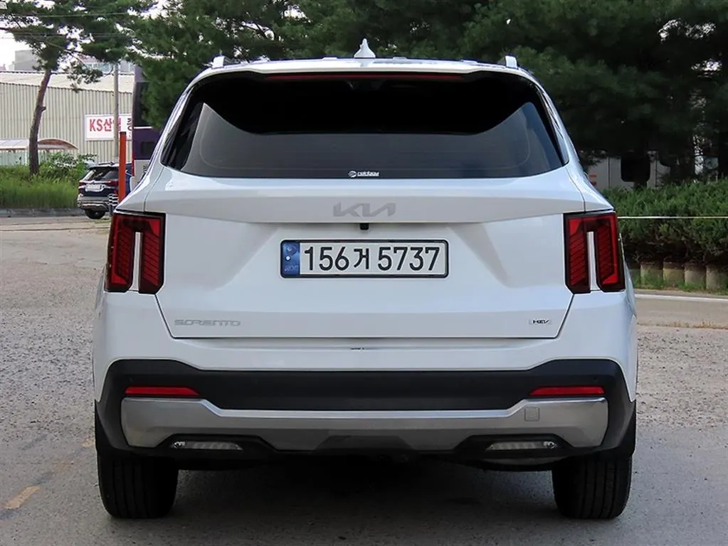 Kia 4 HEV 1.6 2WD 2023 3/5