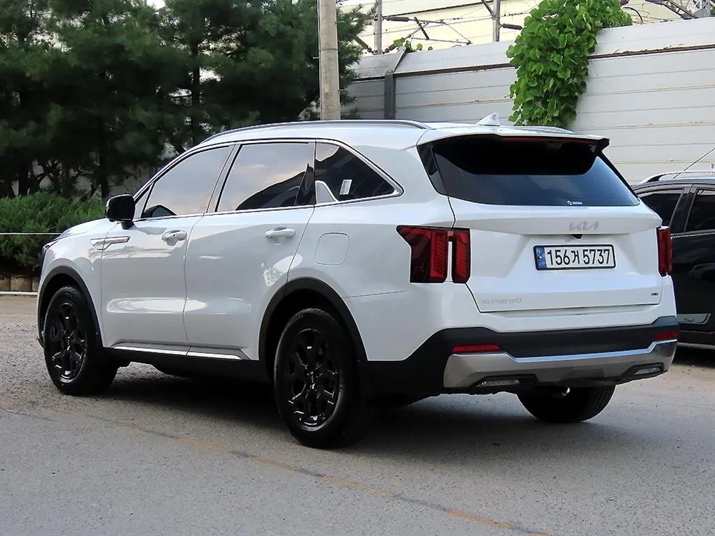 Kia 4 HEV 1.6 2WD 2023 2/5