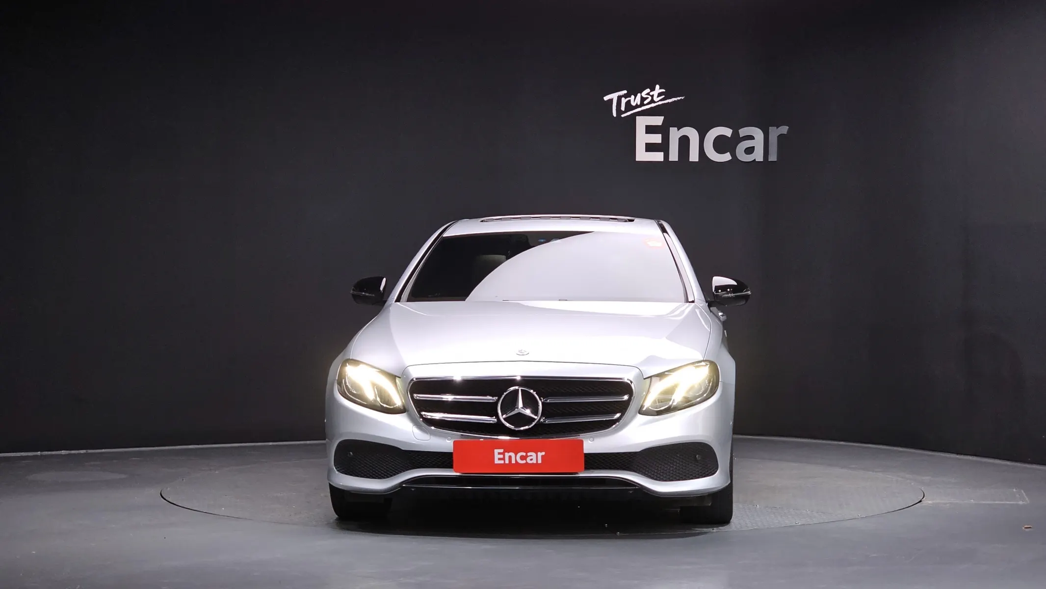 Mercedes-Benz E-Class W213 E250 2020 3/21
