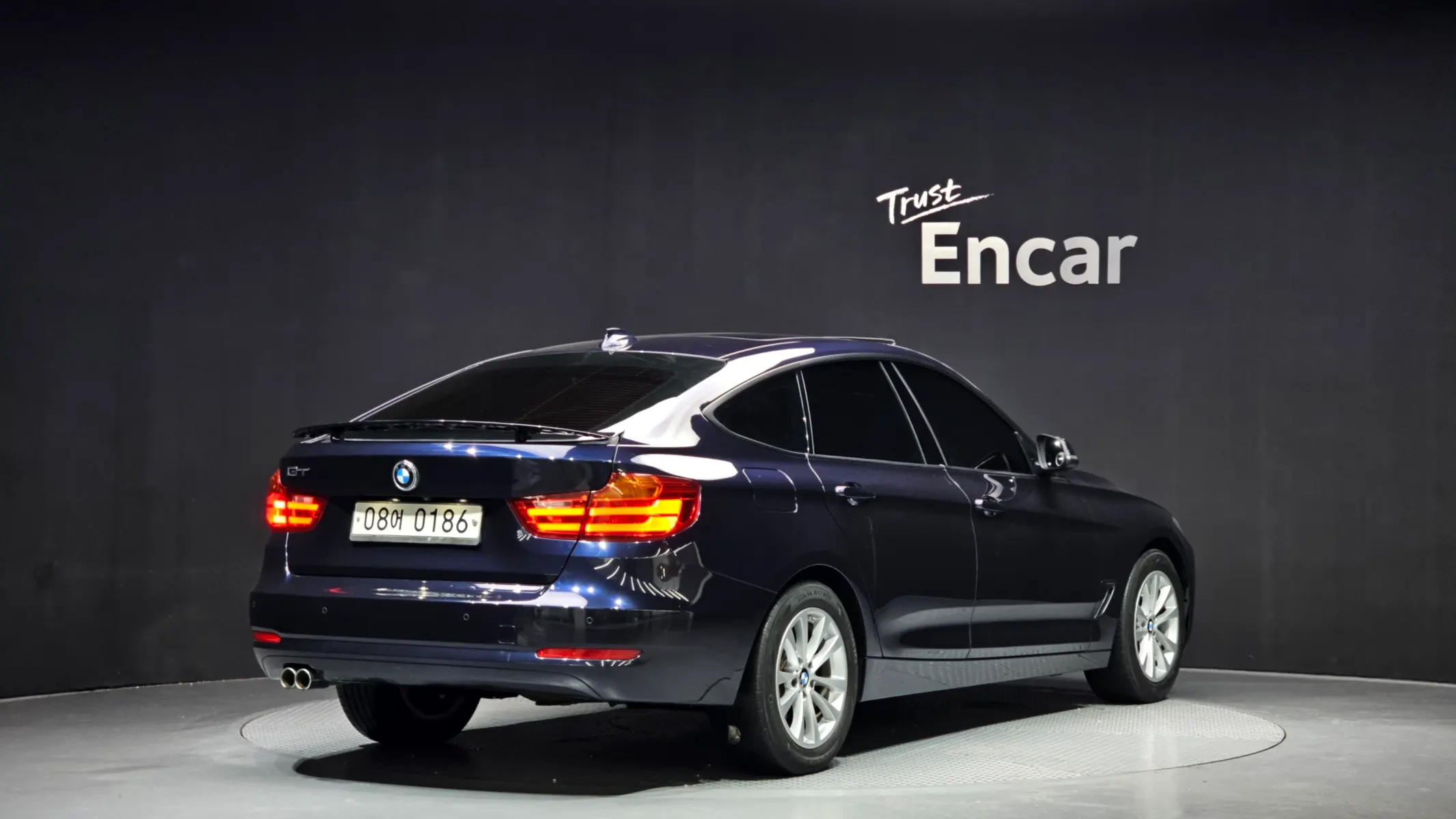 BMW 3 Series GT (F34) GT 320d 2016 2/21