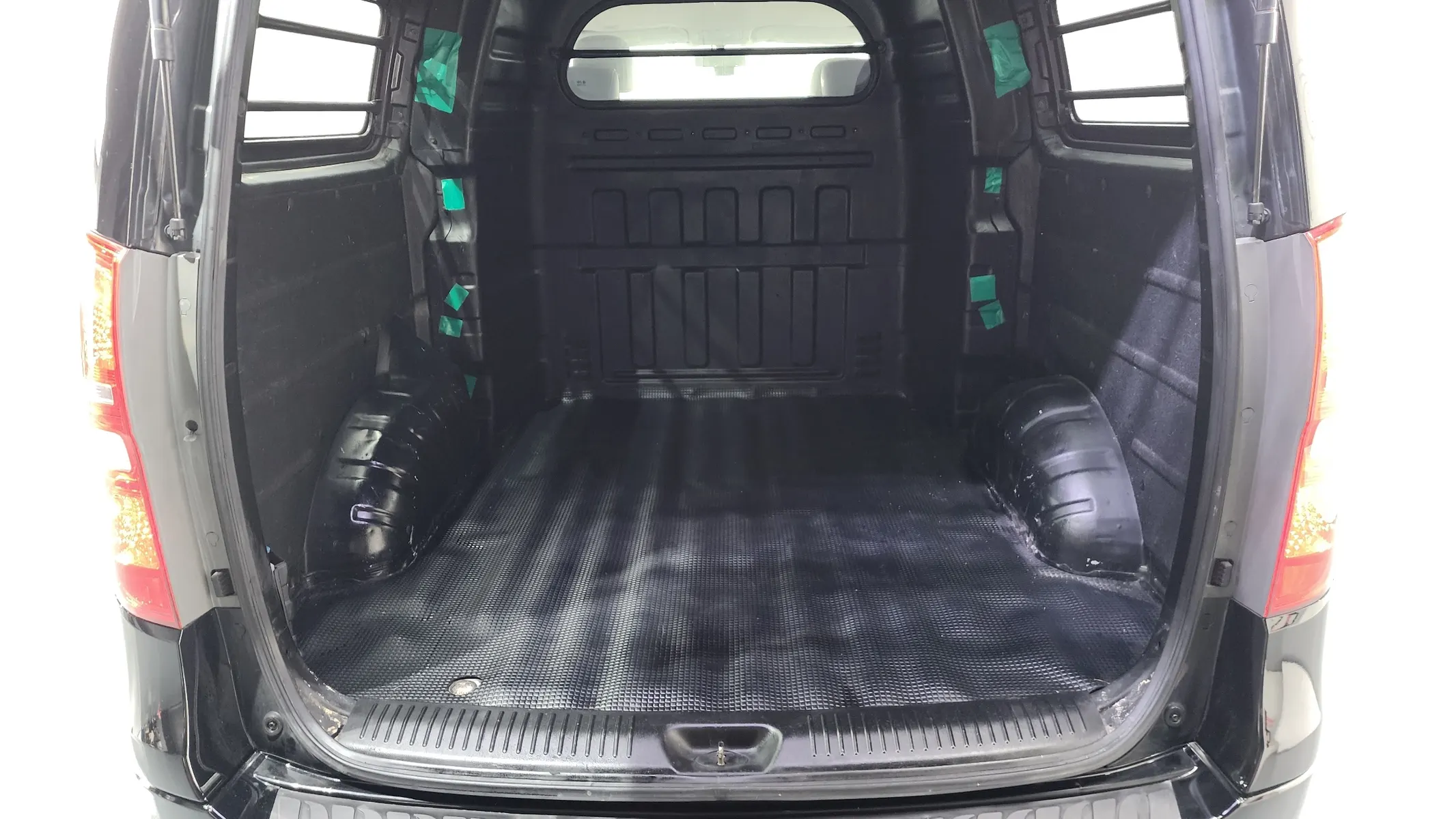 Hyundai Grand Starex 5 2015 20/21