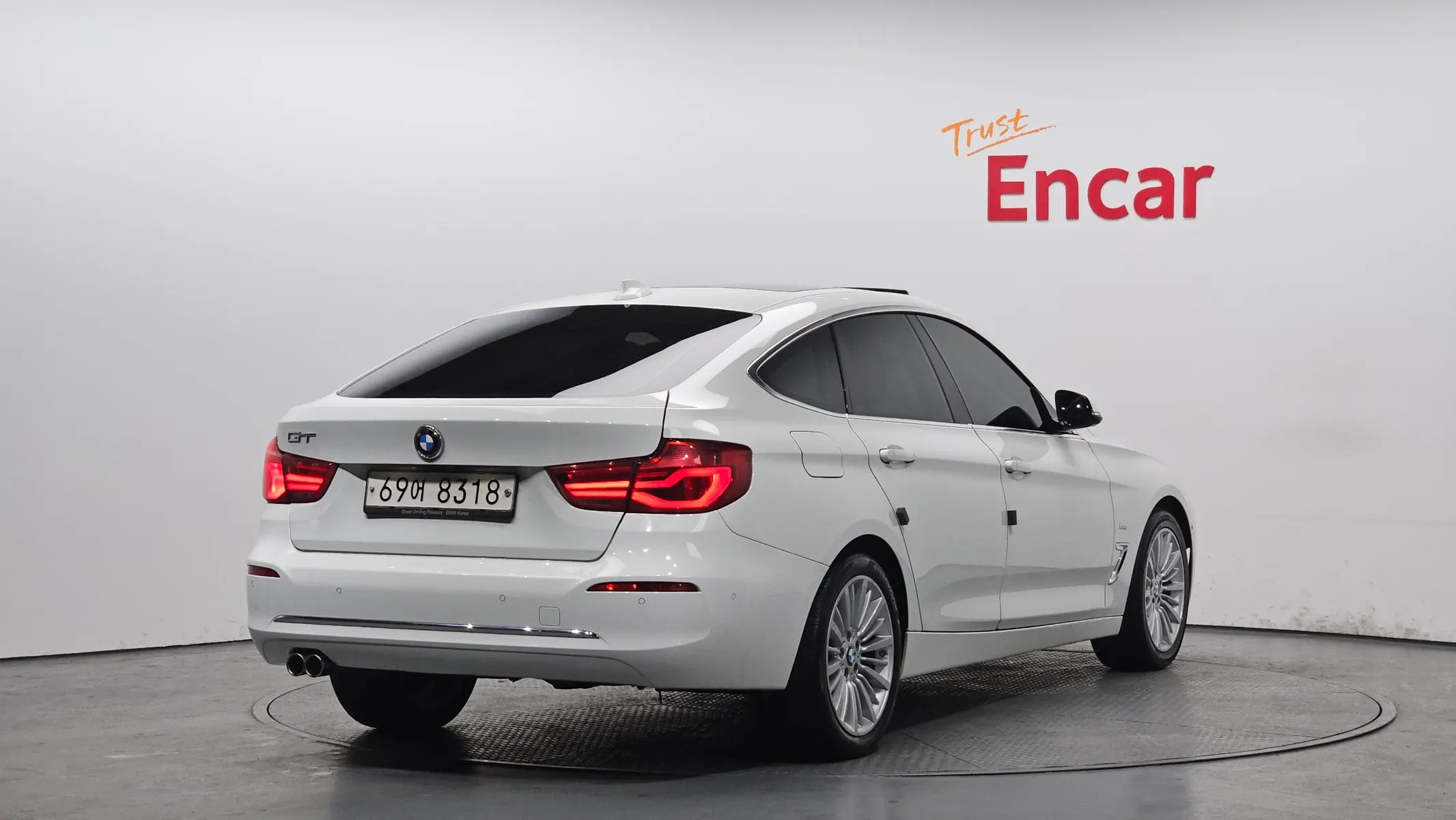 BMW 3 Series GT (F34) GT 320d 2018 2/21