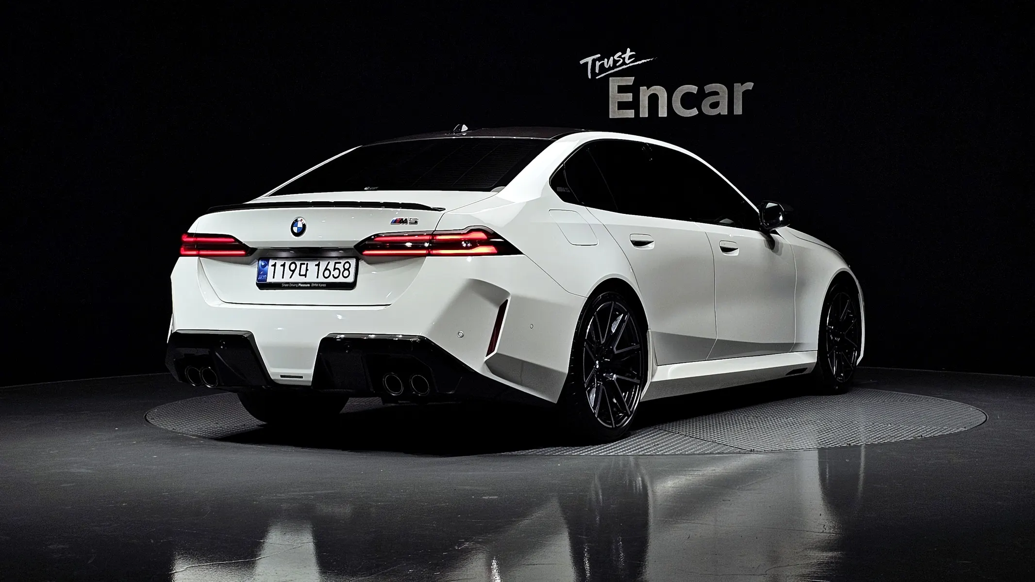 BMW M5 (G90) M5 2025 2/21
