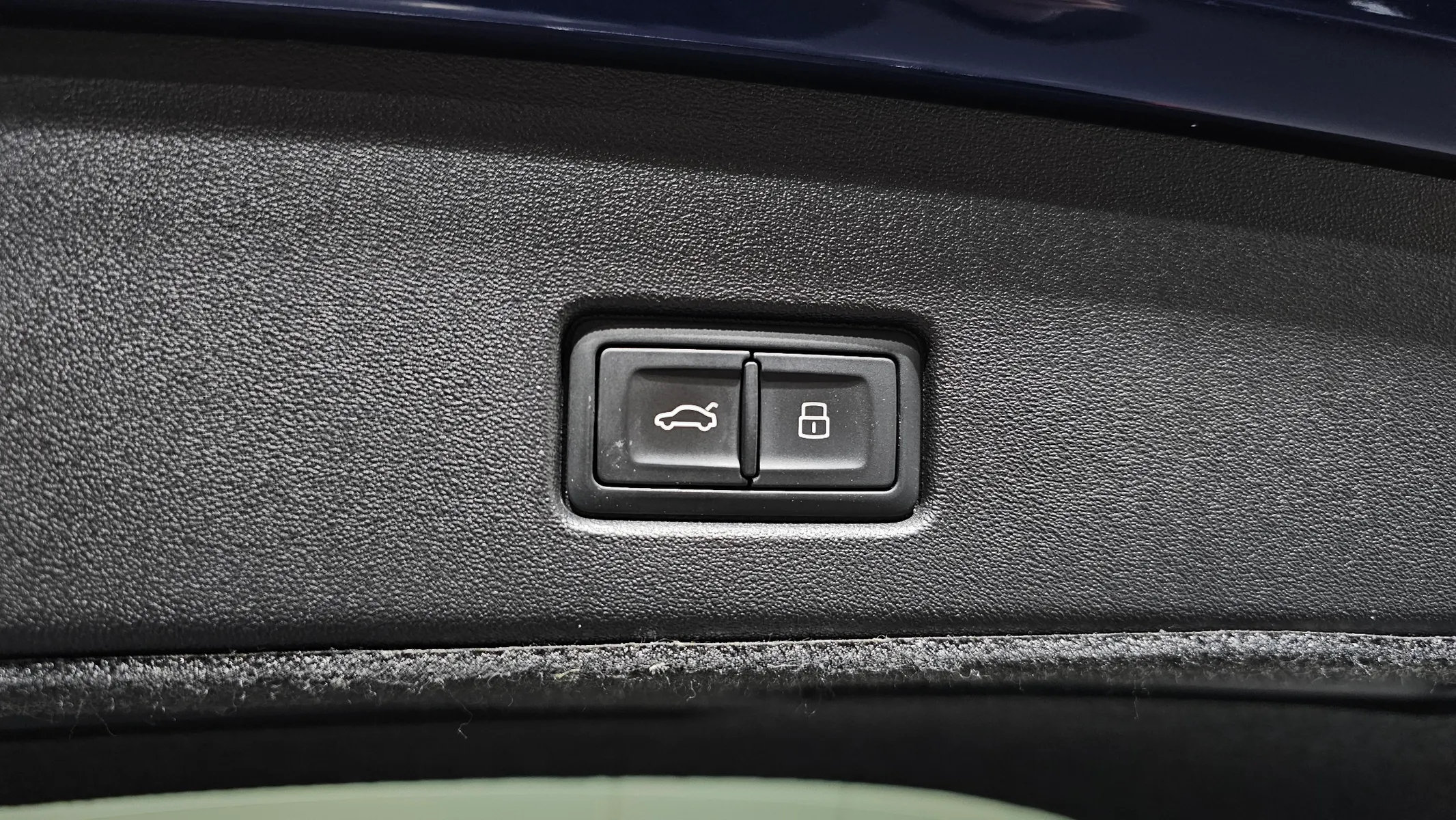 Audi Q4 e- (F4) 40 2022 20/21