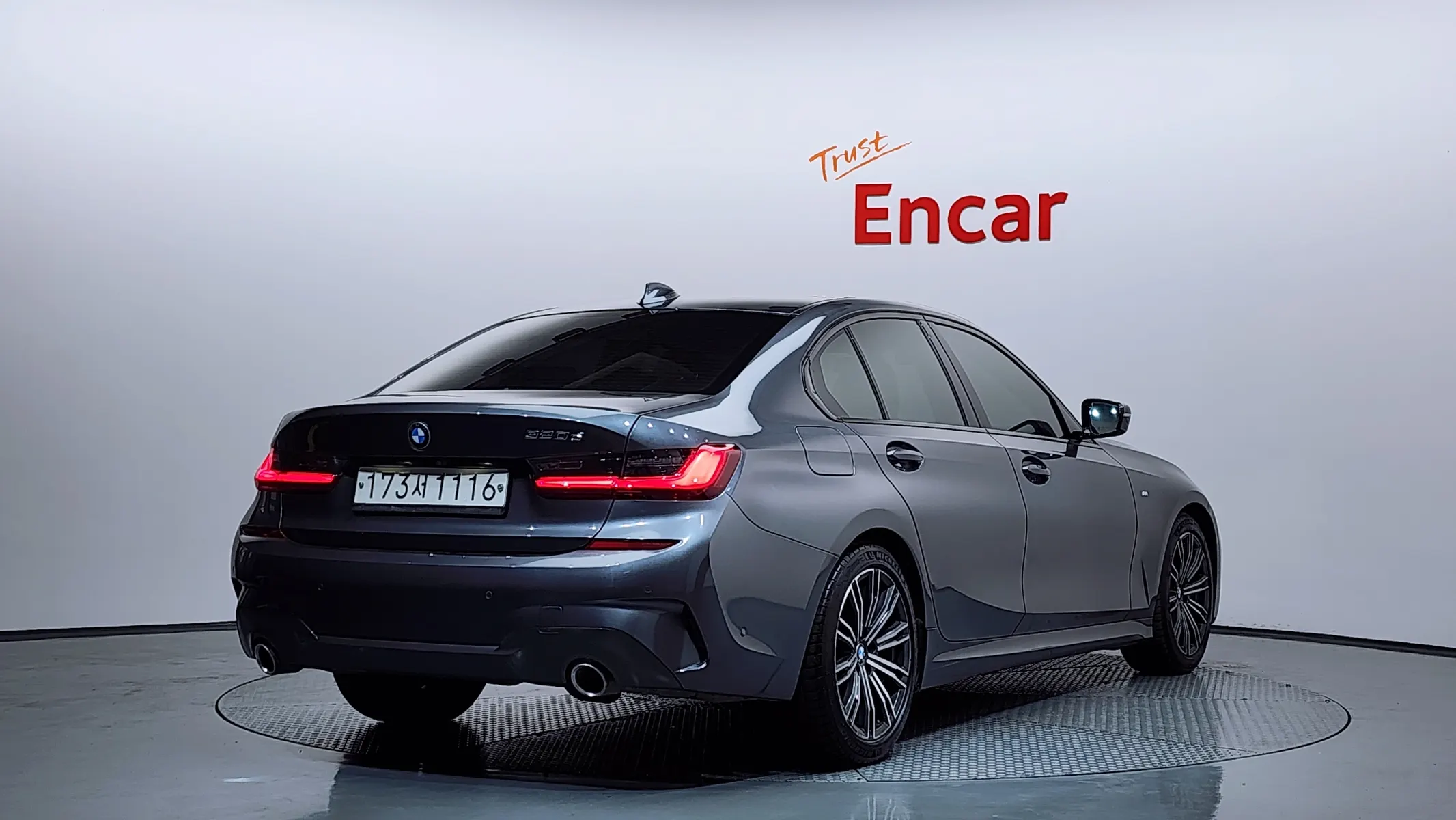 BMW 3 Series (G20) 320d M 2020 2/21